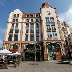 Hotel Rius, Leopoli